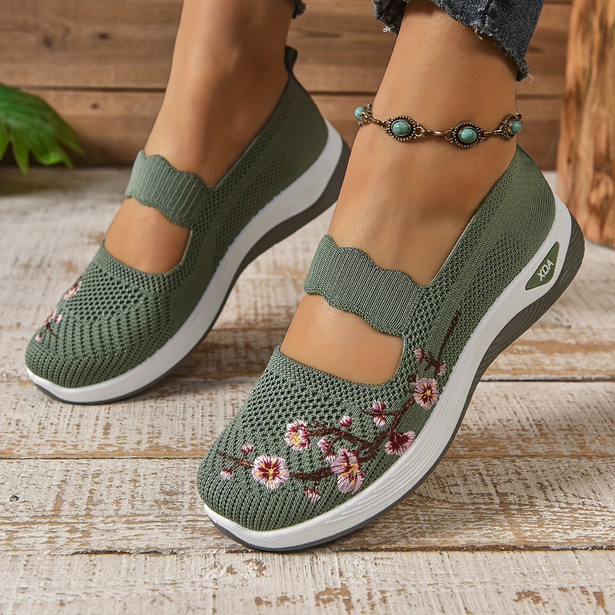 Women's Floral Mary Jane Slip-On Knit Platform Trainers - Green