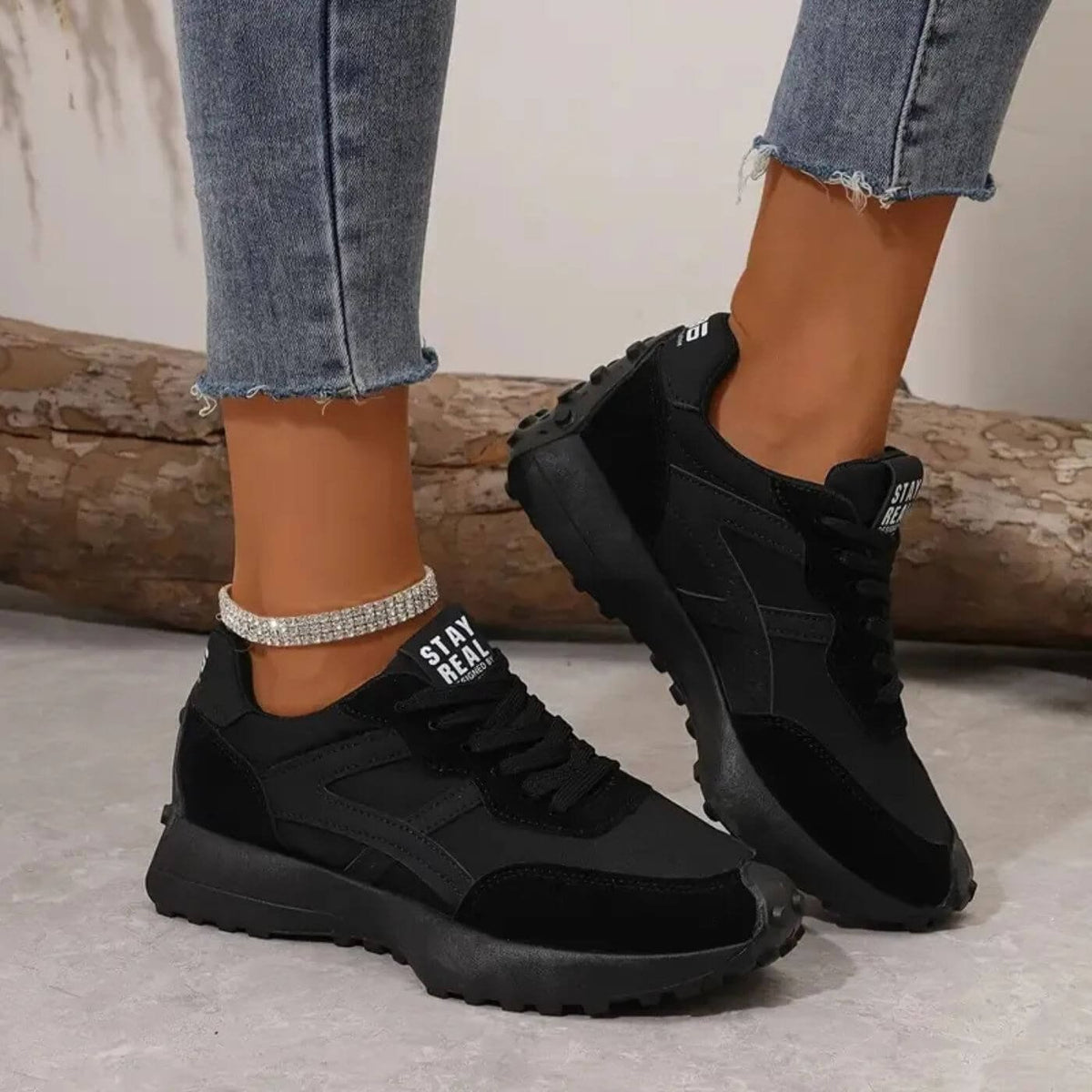 Women's Platform Lace-Up Leather Trainers - Black